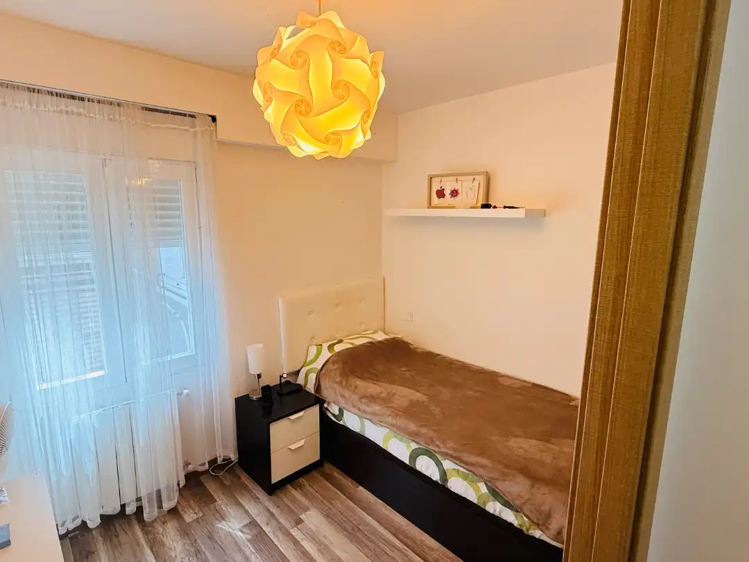 Flat for sale in Calle de Cuenca, 38, Villayuventus - Renfe Bedroom of Flat for sale in Parla with Air Conditioner