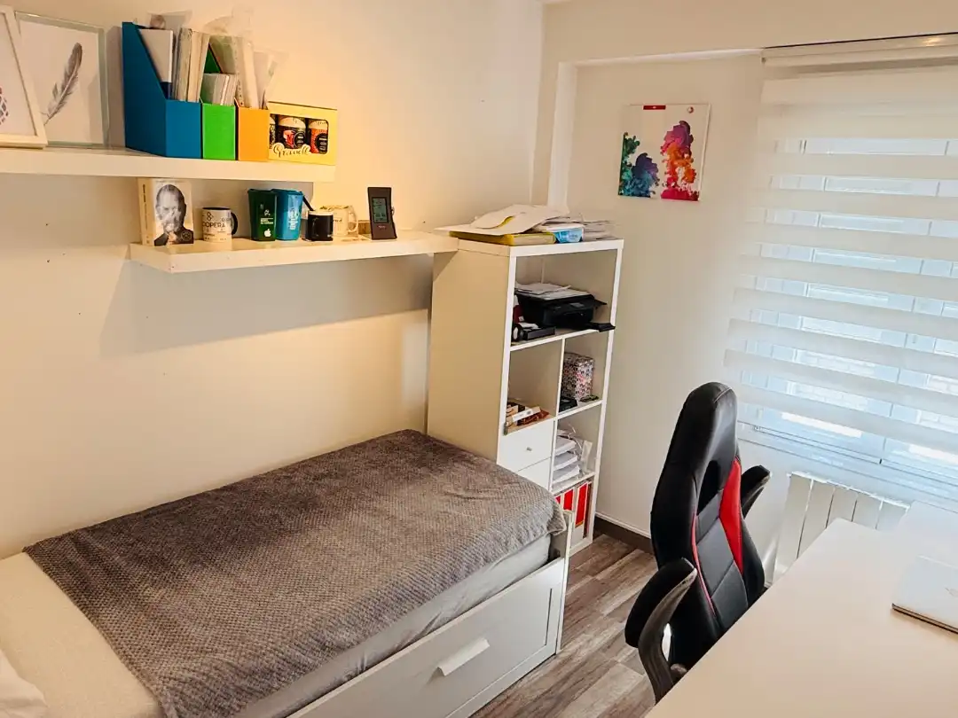 Flat for sale in Calle de Cuenca, 38, Villayuventus - Renfe Bedroom of Flat for sale in Parla with Air Conditioner