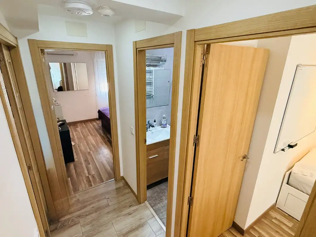 Flat for sale in Calle de Cuenca, 38, Villayuventus - Renfe Flat for sale in Parla with Air Conditioner