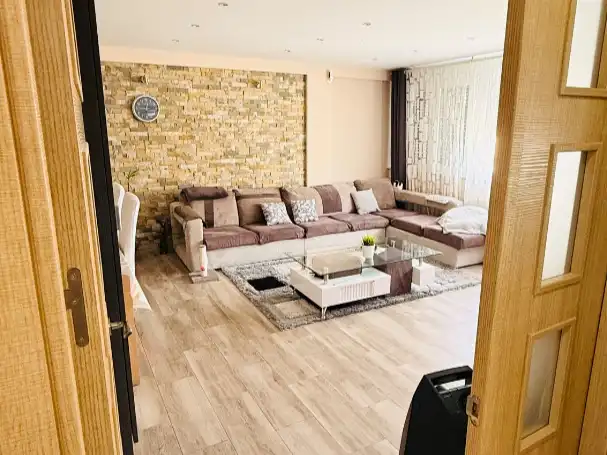 Flat for sale in Calle de Cuenca, 38, Villayuventus - Renfe Living room of Flat for sale in Parla with Air Conditioner