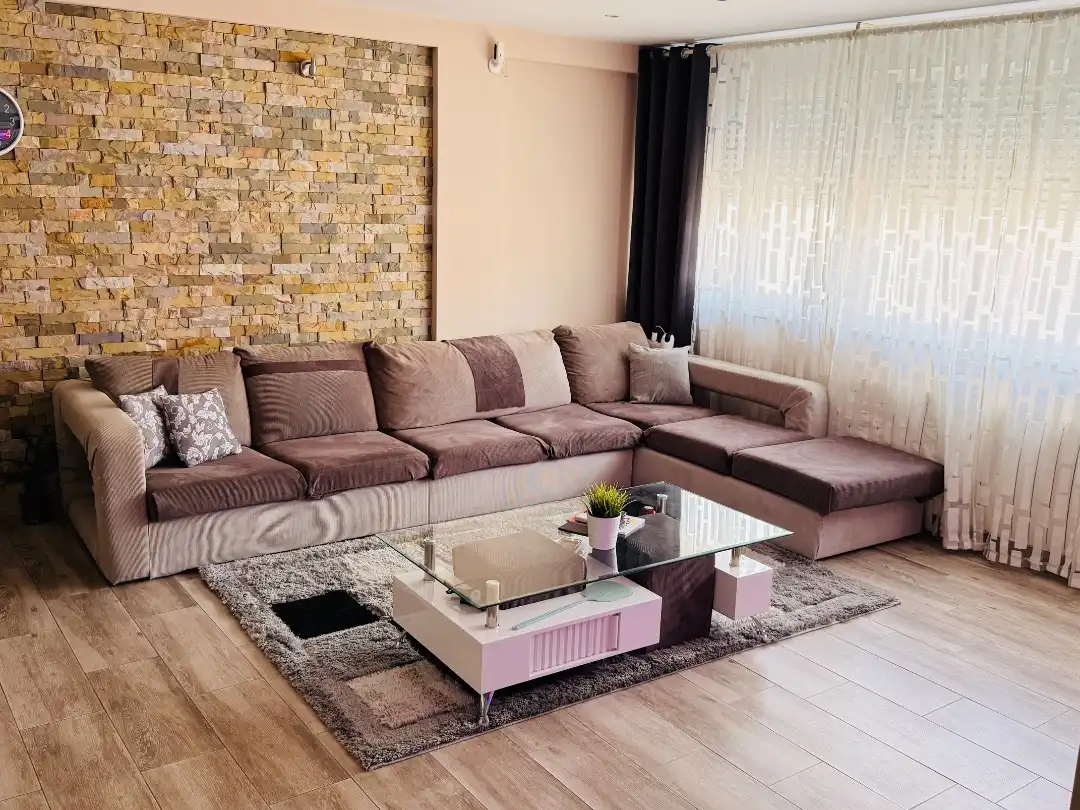 Flat for sale in Calle de Cuenca, 38, Villayuventus - Renfe Living room of Flat for sale in Parla with Air Conditioner