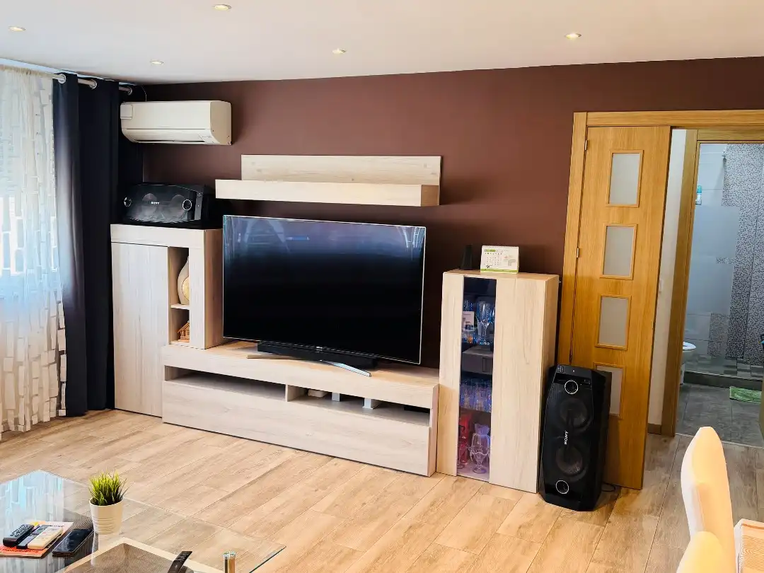 Flat for sale in Calle de Cuenca, 38, Villayuventus - Renfe Living room of Flat for sale in Parla with Air Conditioner