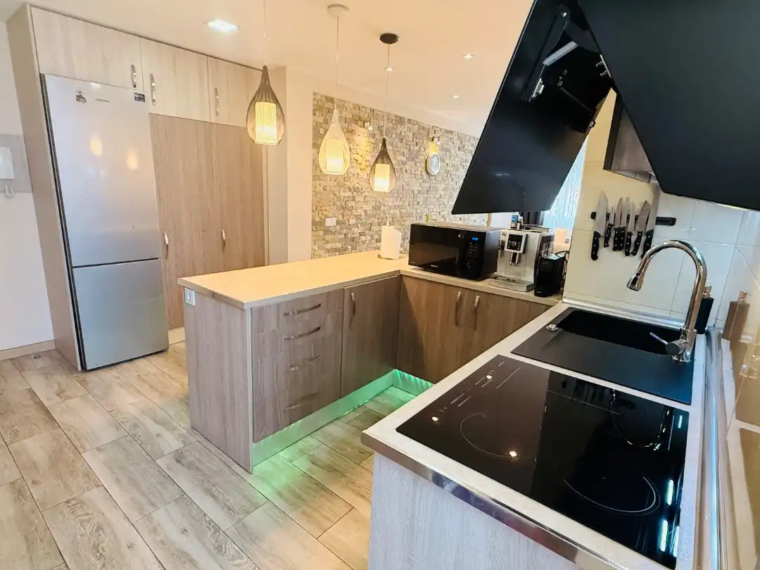 Flat for sale in Calle de Cuenca, 38, Villayuventus - Renfe Kitchen of Flat for sale in Parla with Air Conditioner