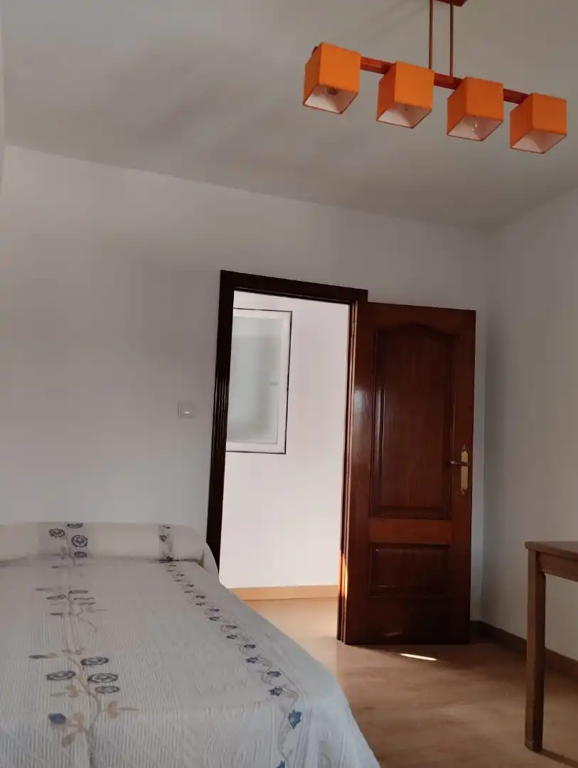 Schlafzimmer von Wohnung zur Miete in Valladolid mit Heizung, Parkett und Terrasse
