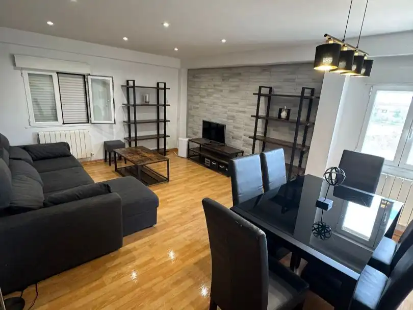 Sala de estar de Piso de alquiler en Zamora Capital  con Calefacción, Parquet y Amueblado