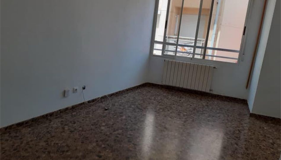 Flat for rent in Plaza Illes Columbretes, Castellón de la Plana / Castelló de la Plana - image 1 Photo 1 of Flat for rent in Plaza Illes Columbretes, Castellón de la Plana / Castelló de la Plana