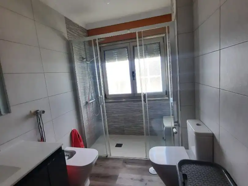 Dúplex en venta en Sobrada, 1, Tomiño Baño de Dúplex en venta en Tomiño con Terraza y Balcón