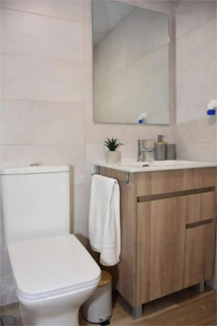 Flat for rent in Casco Histórico - Ribera - San Basilio Bathroom of Flat for rent in Córdoba with Heating and Furnished