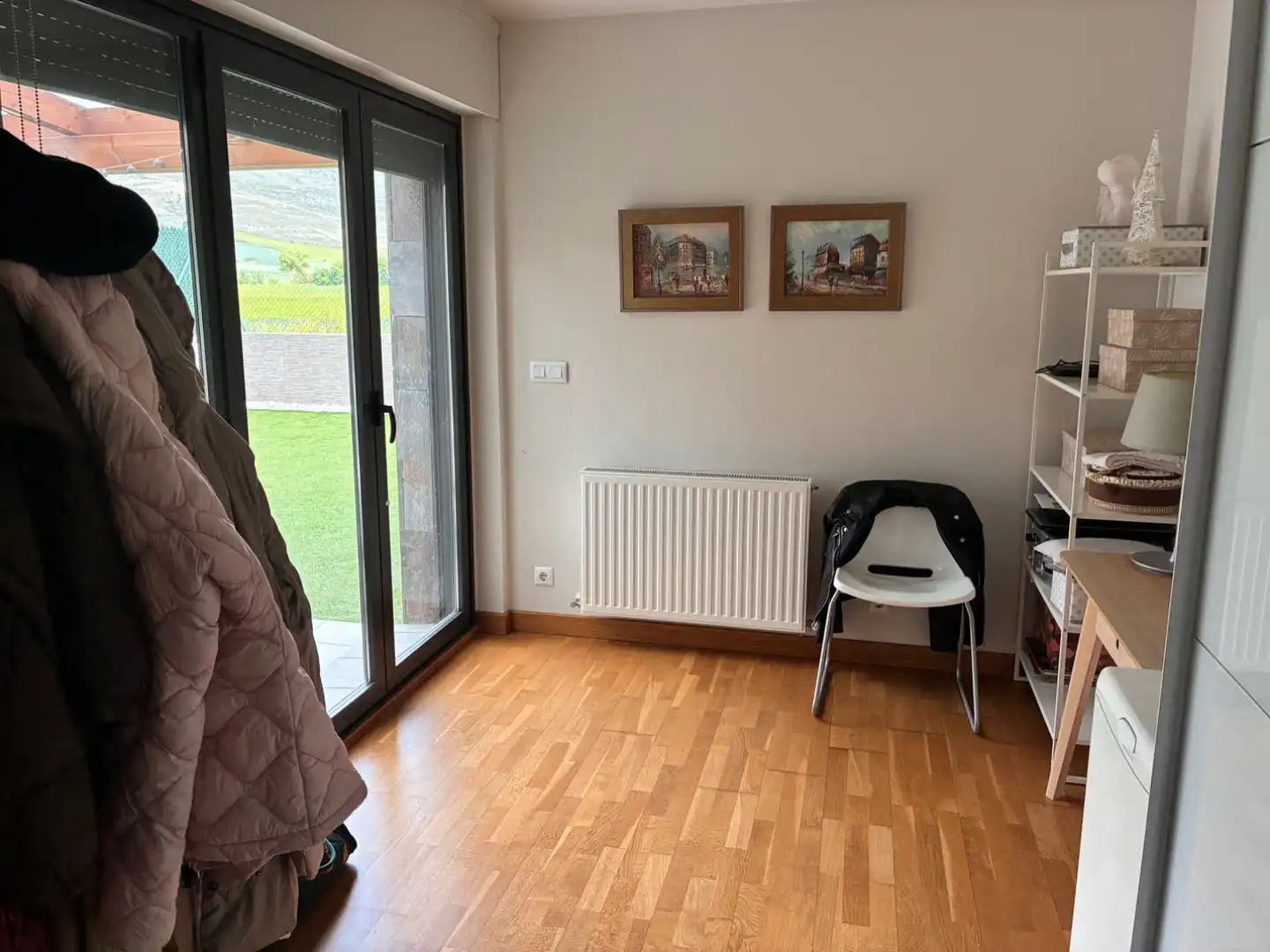 Casa adosada en venta en Calle Iturzulo, 23, Valle de Elorz / Elortzibar Habitación de Casa adosada en venta en Valle de Elorz / Elortzibar con Aire acondicionado y Terraza