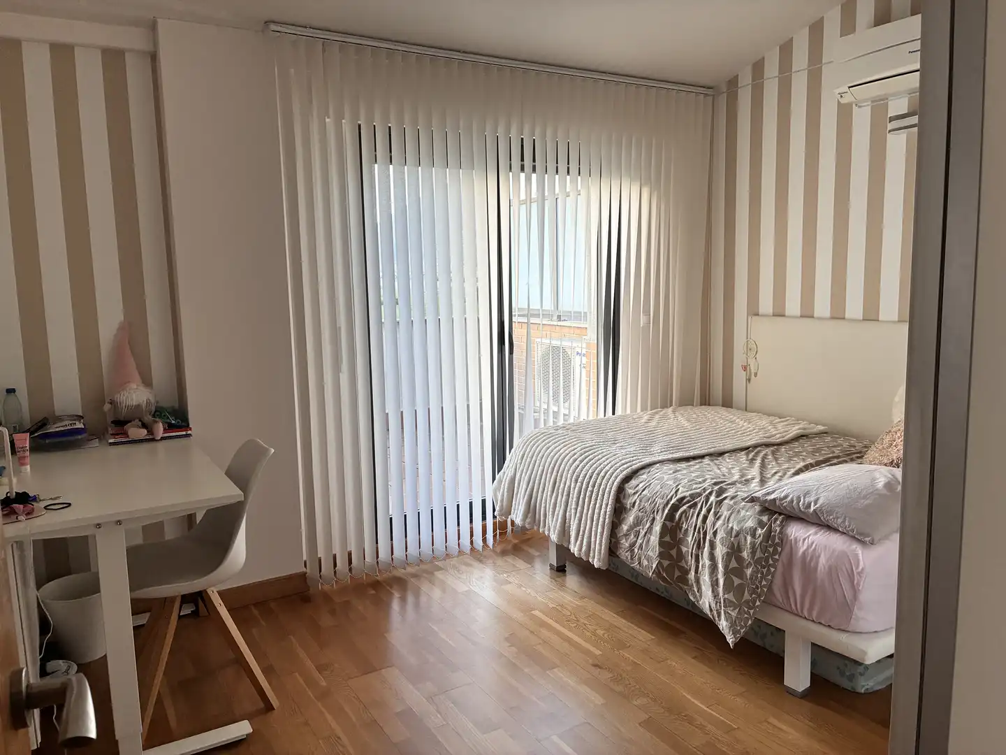 Casa adosada en venta en Calle Iturzulo, 23, Valle de Elorz / Elortzibar Habitación de Casa adosada en venta en Valle de Elorz / Elortzibar con Aire acondicionado y Terraza