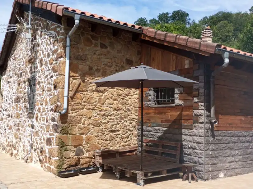 Country house zum Verkauf in Carretera a Cenera, 5, Santa Marina - Polígono Terrasse von Country house zum Verkauf in Mieres (Asturias) mit Heizung, Parkett und Möbliert