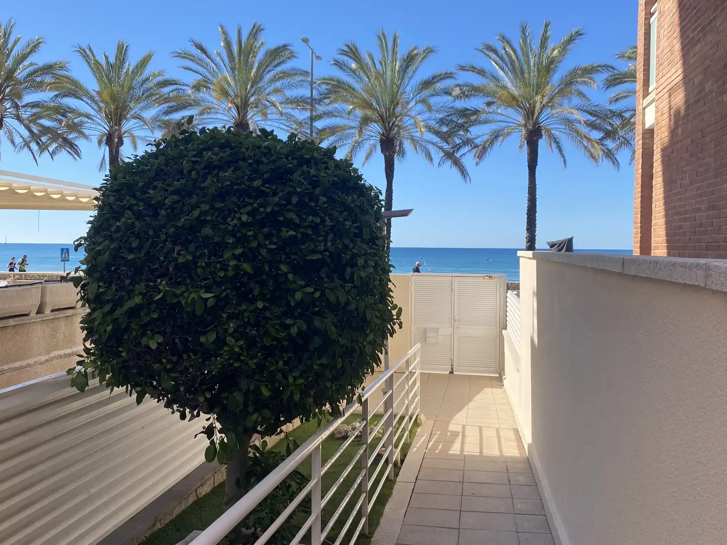 Attic for sale in Avinguda de la Cossetània, 26, L'Estany Terrace of Attic for sale in Calafell with Air Conditioner, Terrace and Swimming Pool