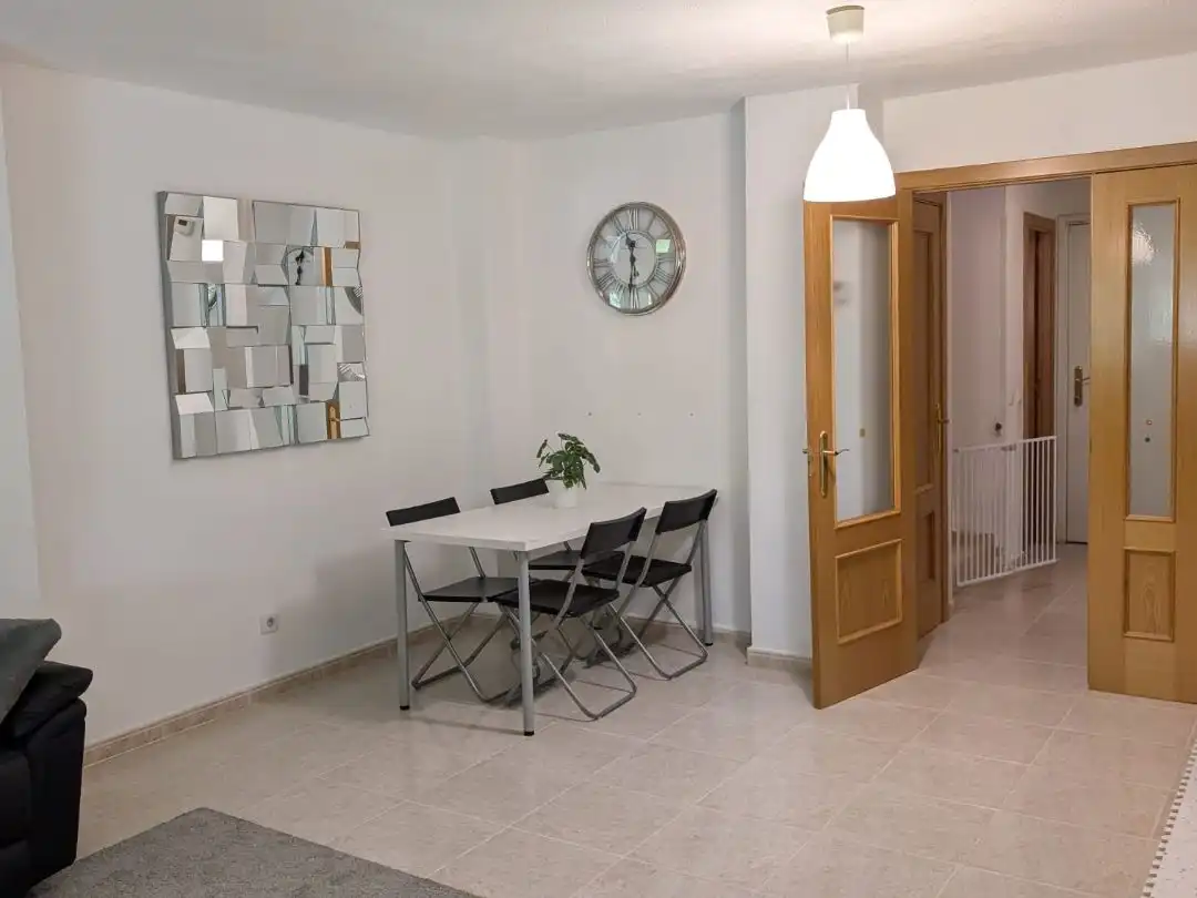 Menjador de Casa o xalet de lloguer en Daganzo de Arriba amb Aire condicionat, Calefacció i Jardí privat