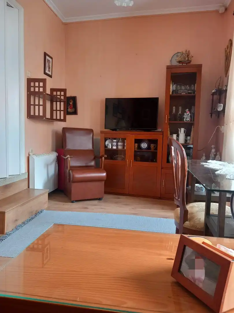 Casa adosada en venta en Rúa Pilar, 28, Cariño Sala de estar de Casa adosada en venta en Cariño con Balcón
