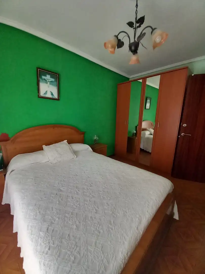Casa adosada en venta en Rúa Pilar, 28, Cariño Habitación de Casa adosada en venta en Cariño con Balcón