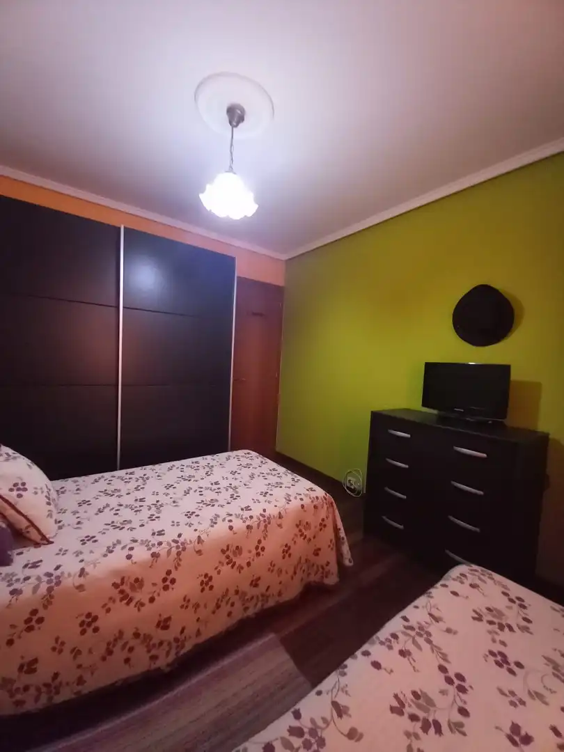 Casa adosada en venta en Rúa Pilar, 28, Cariño Habitación de Casa adosada en venta en Cariño con Balcón