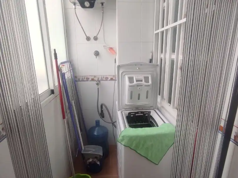 Flat for rent in Calle Sánchez Fortún, 2, Casco Antiguo Bathroom of Flat for rent in Águilas with Air Conditioner, Heating and Terrace