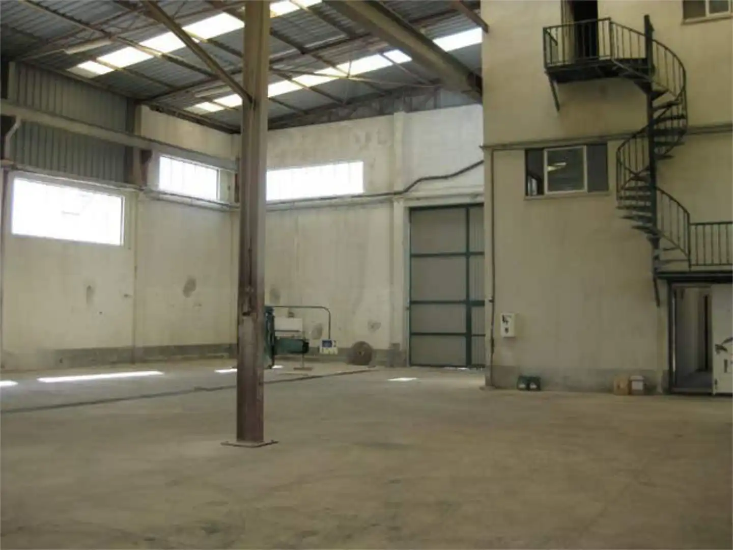 Industrial buildings for rent in A Rúa Industrial buildings for rent in A Rúa