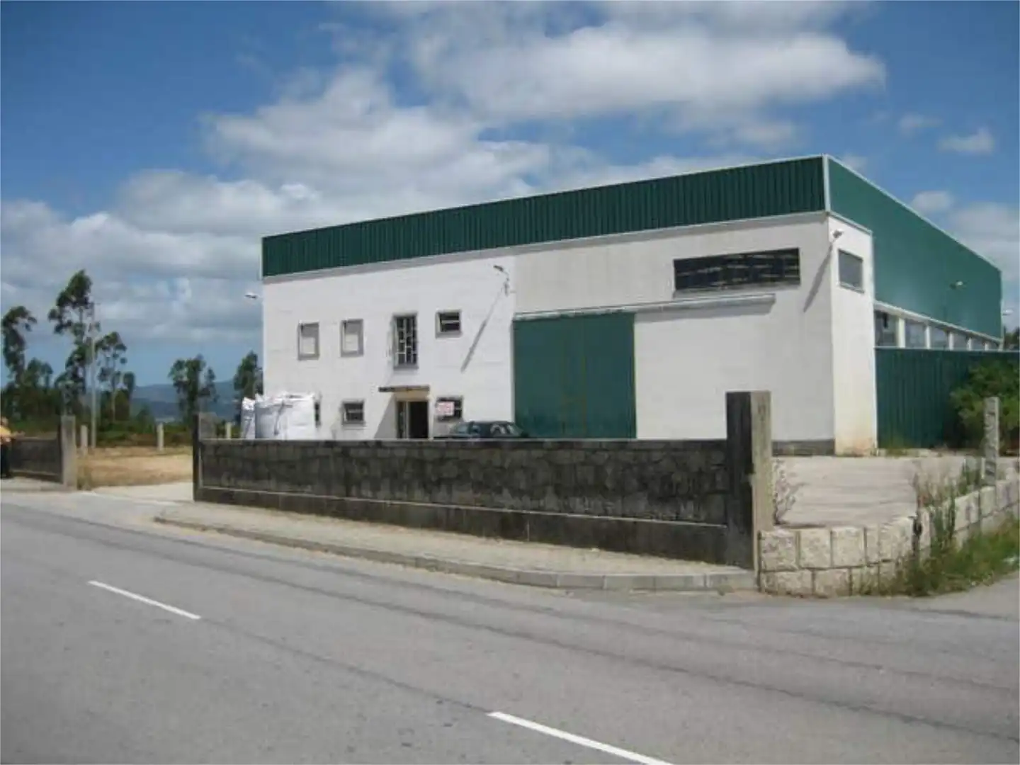 Industrial buildings for rent in A Rúa Exterior view of Industrial buildings for rent in A Rúa