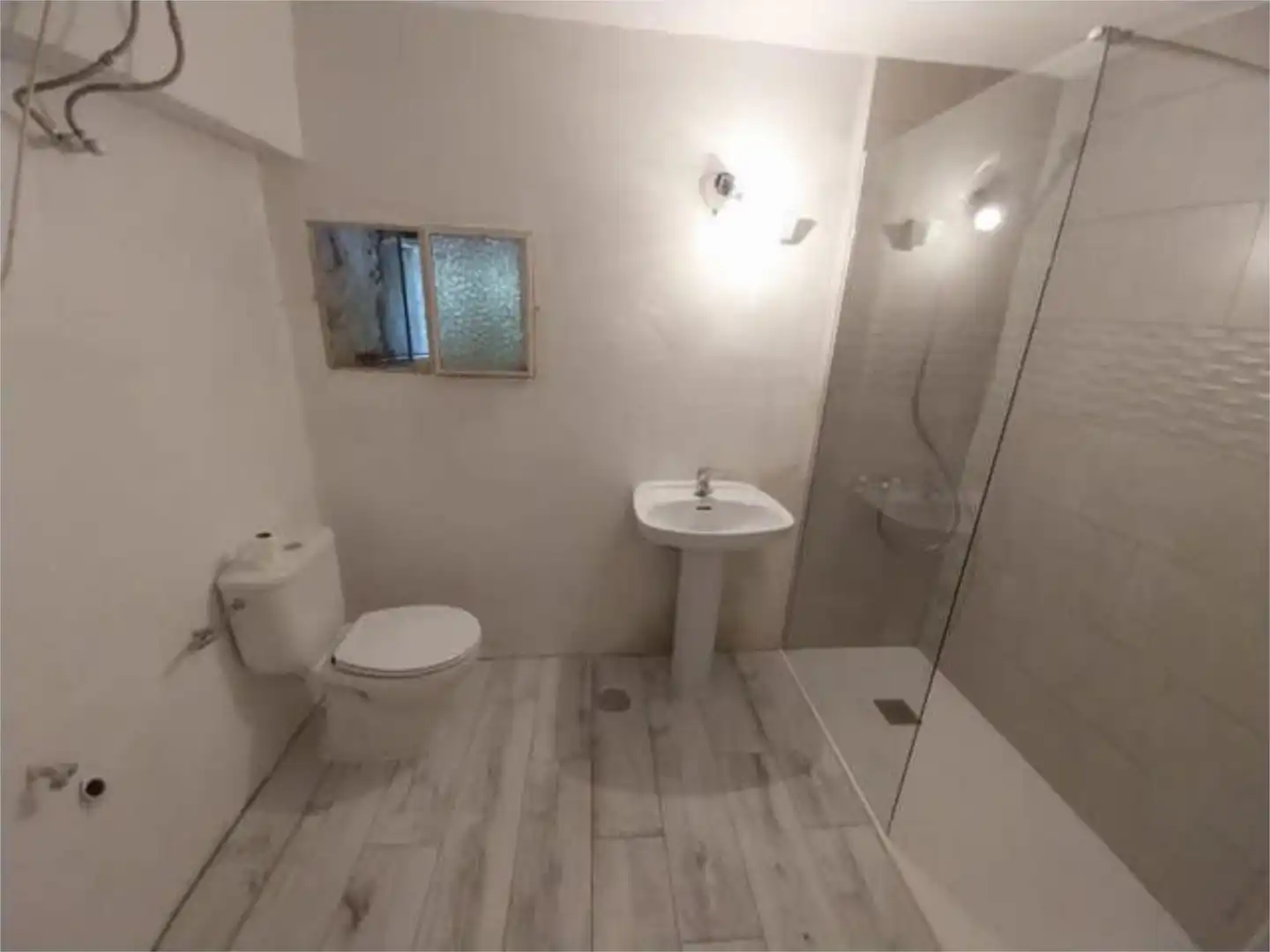 Casa o xalet en venda a Villaseca de Henares Bany de Casa o xalet en venda en Villaseca de Henares amb Jardí privat, Terrassa i Traster