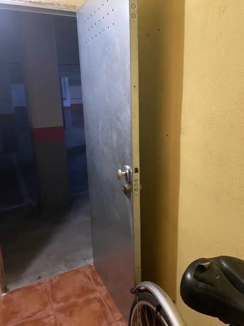 Traster de lloguer a Carrer del Clariano, 15, La Bega Baixa - Plaza Xúquer Traster de lloguer en Valencia