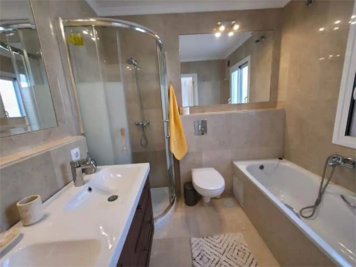 Casa o xalet en venda a Costabella Bany de Casa o xalet en venda en Marbella amb Terrassa
