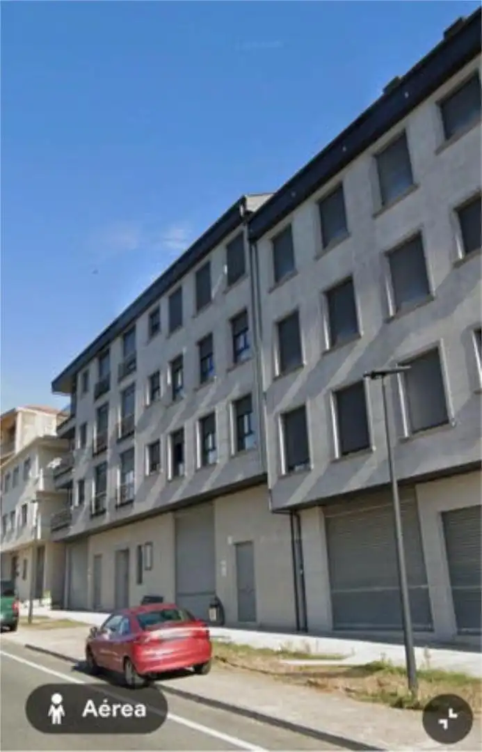 Flat for rent in Maceda