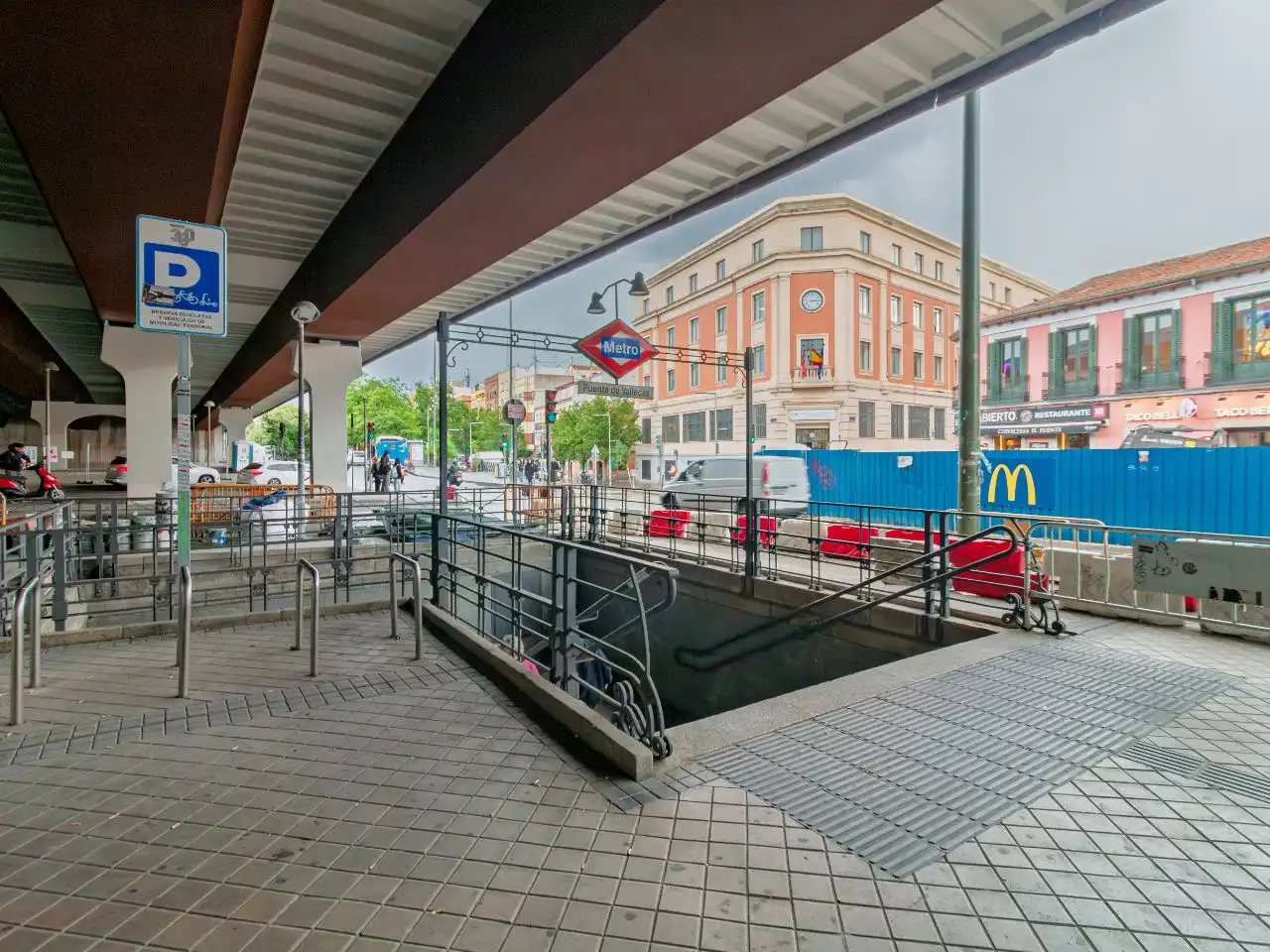Exterior view of Flat for sale in  Madrid Capital  with Terrace