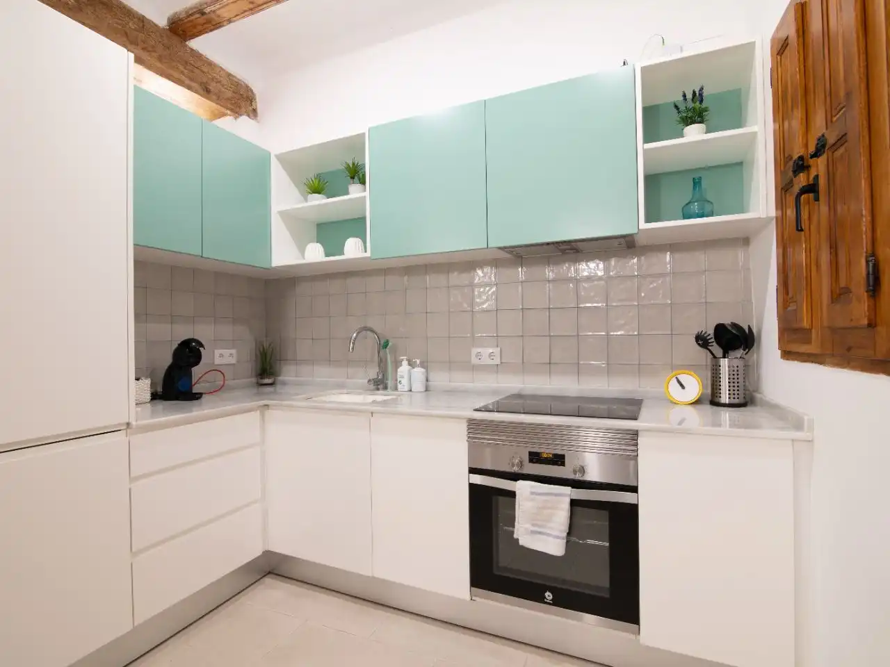 Küche von Wohnung zum Verkauf in  Valencia Capital mit Klimaanlage