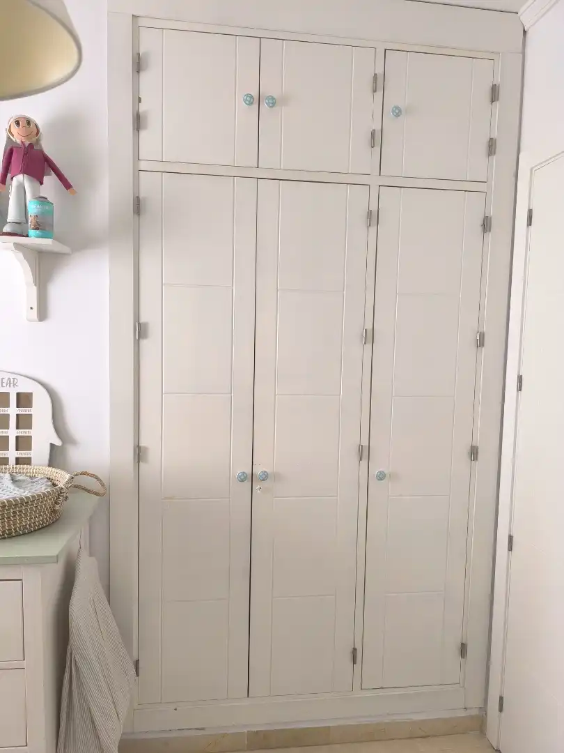 Wohnung zum Verkauf in Calle Carril San Diego, 52, Centro - Calzada - Cabo Noval Schlafzimmer von Wohnung zum Verkauf in Sanlúcar de Barrameda mit Balkon