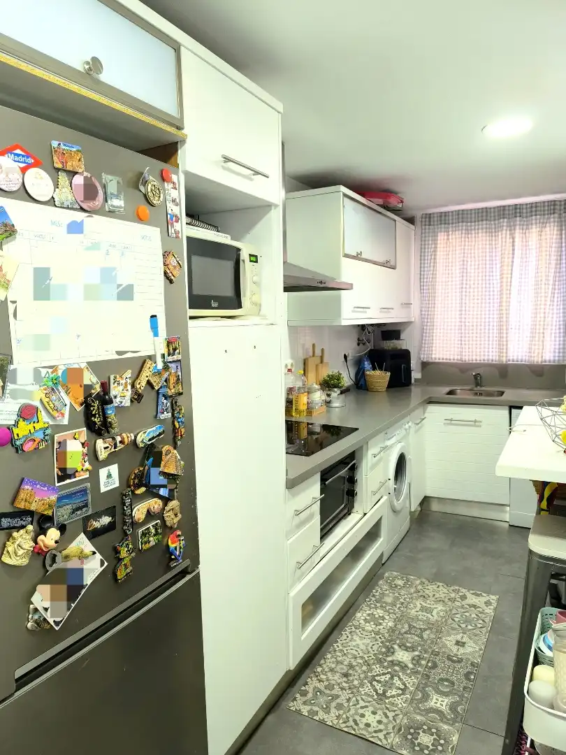 Wohnung zum Verkauf in Calle Carril San Diego, 52, Centro - Calzada - Cabo Noval Küche von Wohnung zum Verkauf in Sanlúcar de Barrameda mit Balkon