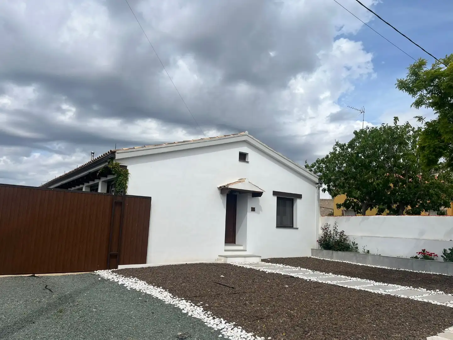 Vista exterior de Casa o chalet en venta en Viveros