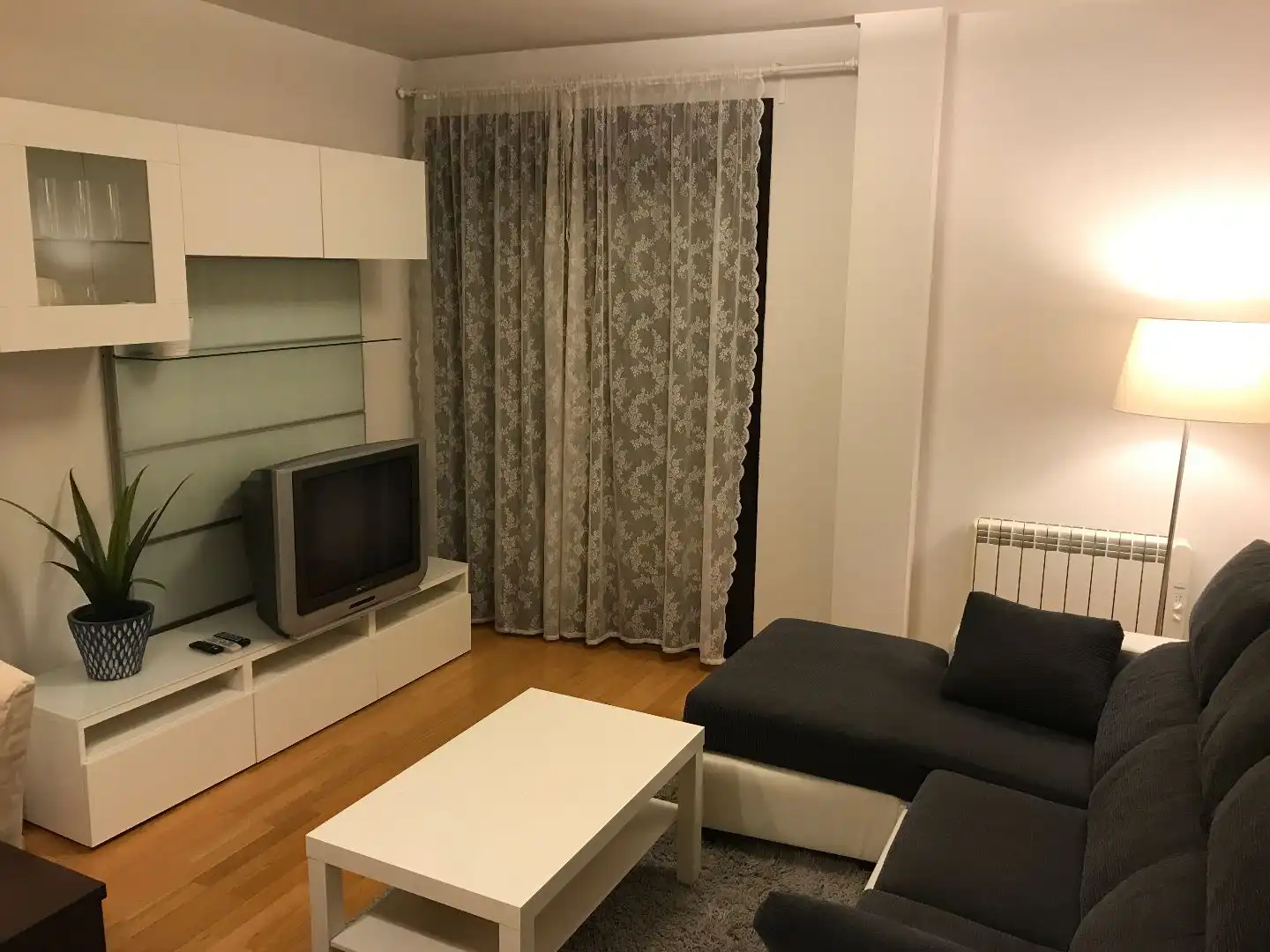 Wohnung zum Verkauf in Calle Doctor Arcadio González, 8, El Tiemblo Wohnzimmer von Wohnung zum Verkauf in El Tiemblo mit Klimaanlage und Balkon