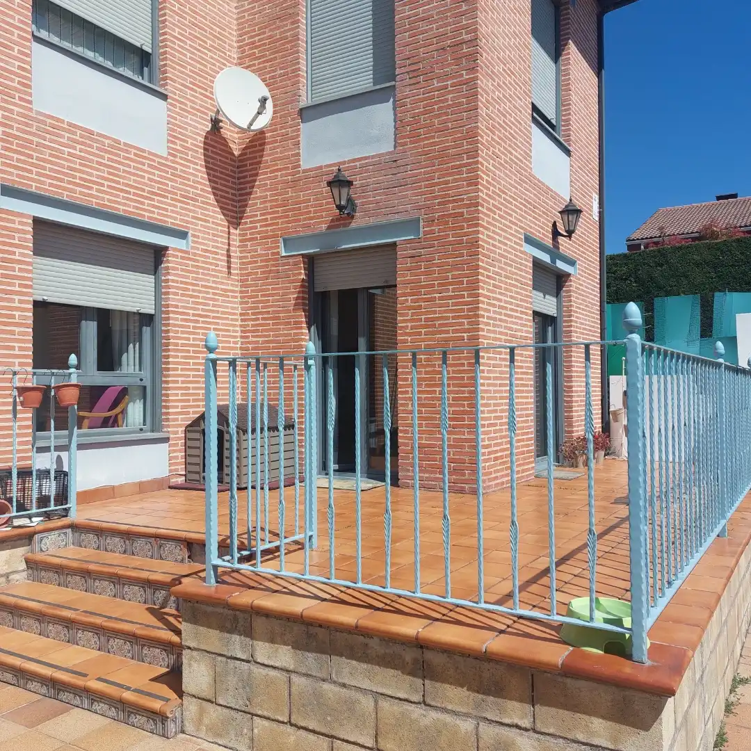 Casa o chalet en venta en Calle Camino Hondo, 1, Castrillo del Val Terraza de Casa o chalet en venta en Castrillo del Val con Calefacción, Jardín privado y Terraza