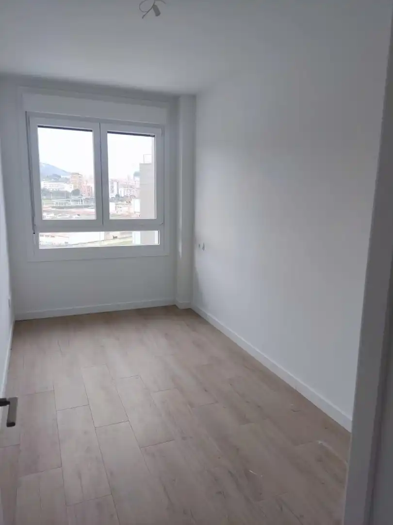 Flat for sale in Zarandoa Etorbidea, 3, Deusto Bedroom of Flat for sale in Bilbao with Terrace and Balcony