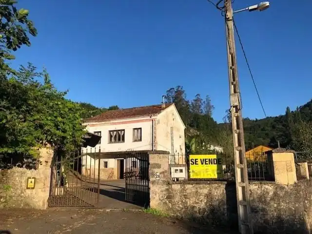 Wohnung zum Verkauf in Lugar Brañes, 34, Parroquias Norte - Naranco Außenansicht von Wohnung zum Verkauf in Oviedo mit Privatgarten, Terrasse und Abstellraum