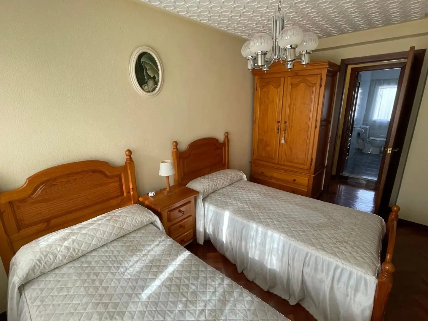 Bedroom of Flat for rent in Gijón 