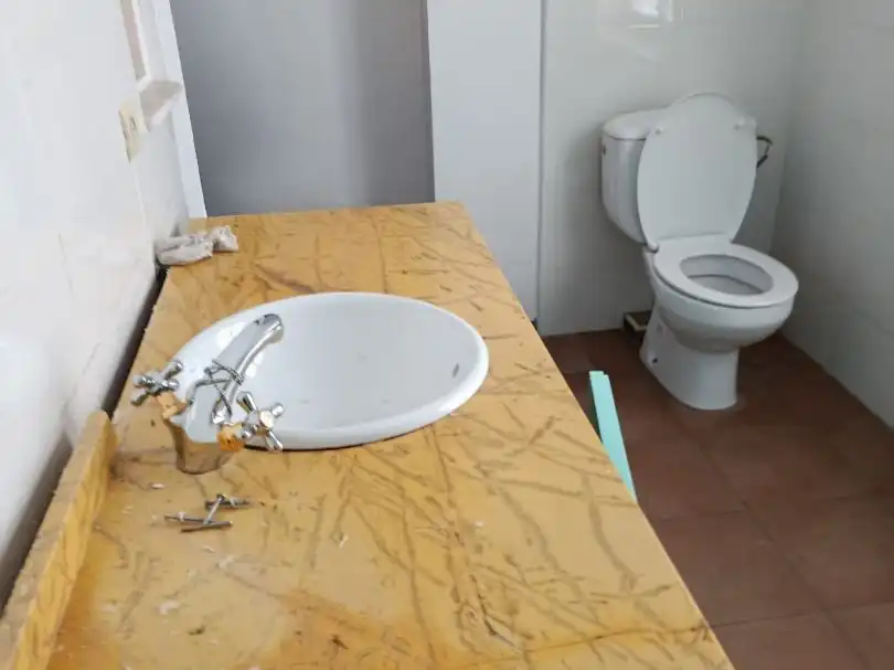 Detached homes for sale in Travesía Estación, 8, Santa Marina del Rey Bathroom of Detached homes for sale in Santa Marina del Rey with Heating