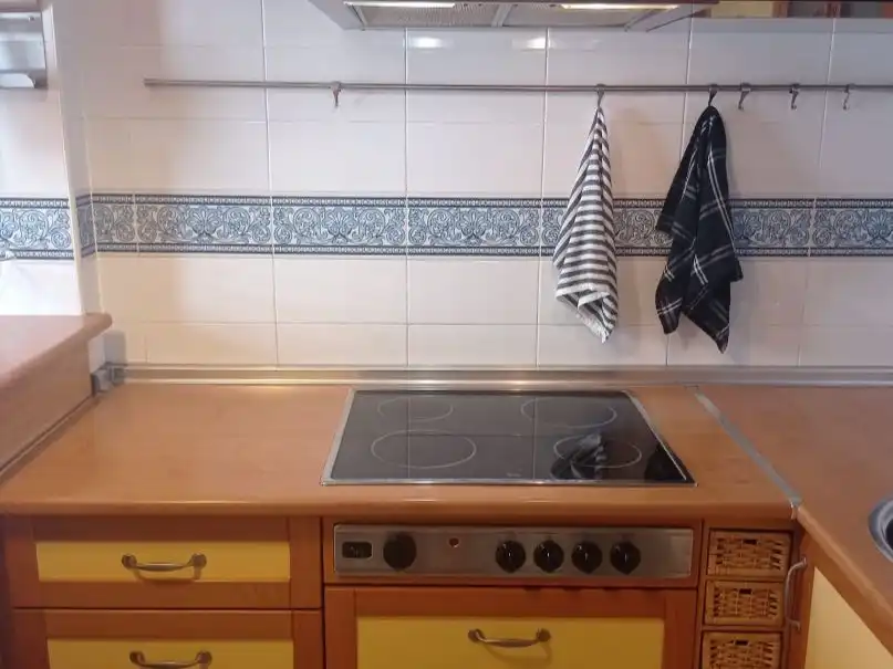 Piso de alquiler en Calle Sol, 84, Santa Catalina Cocina de Piso de alquiler en Sevilla Capital con Aire acondicionado y Balcón