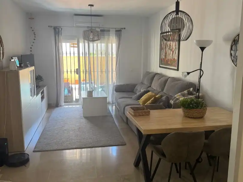 Living room of Flat for rent in Estepona
