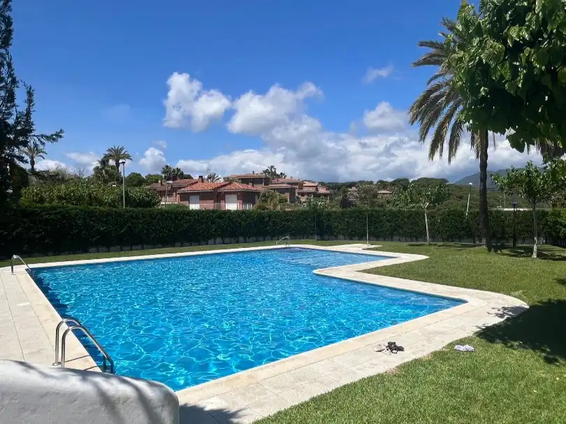 Pis en venda a Carrer de Amadeu Vives, 15, Urbanitzacions Piscina de Pis en venda en Sant Pol de Mar amb Aire condicionat, Terrassa i Piscina