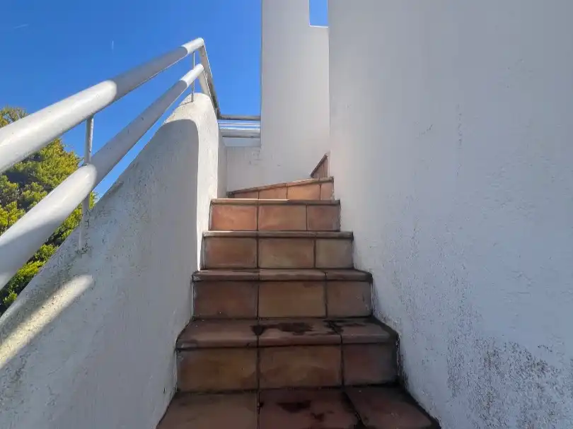 Pis en venda a Carrer de Amadeu Vives, 15, Urbanitzacions Vista exterior de Pis en venda en Sant Pol de Mar amb Aire condicionat, Terrassa i Piscina