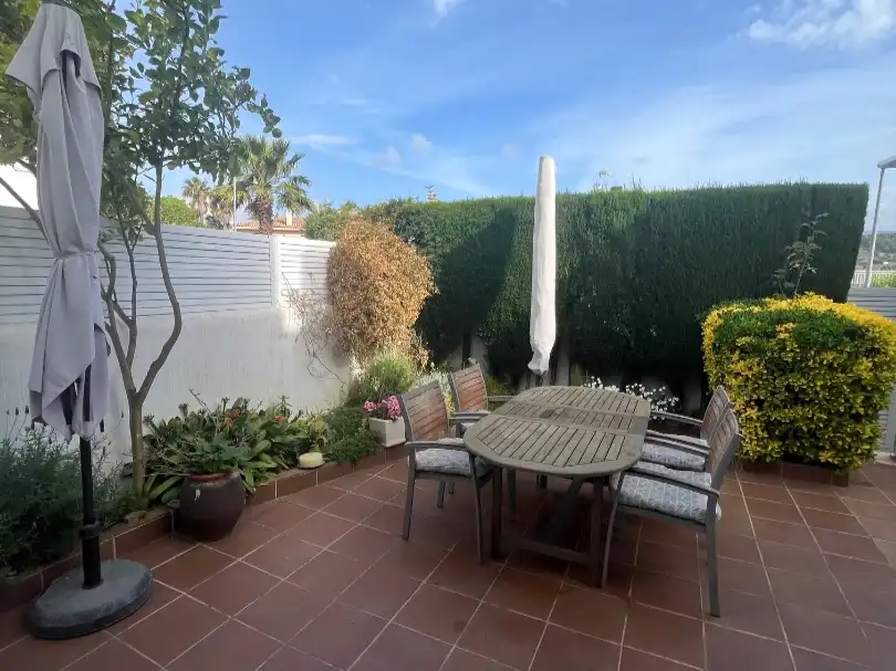Pis en venda a Carrer de Amadeu Vives, 15, Urbanitzacions Terrassa de Pis en venda en Sant Pol de Mar amb Aire condicionat, Terrassa i Piscina
