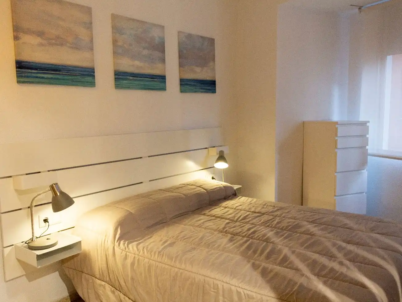 Wohnung zur Miete in Carrer Ximenez, 22, Hospital - Plaza del Real Schlafzimmer von Wohnung zur Miete in Castellón de la Plana / Castelló de la Plana mit Klimaanlage