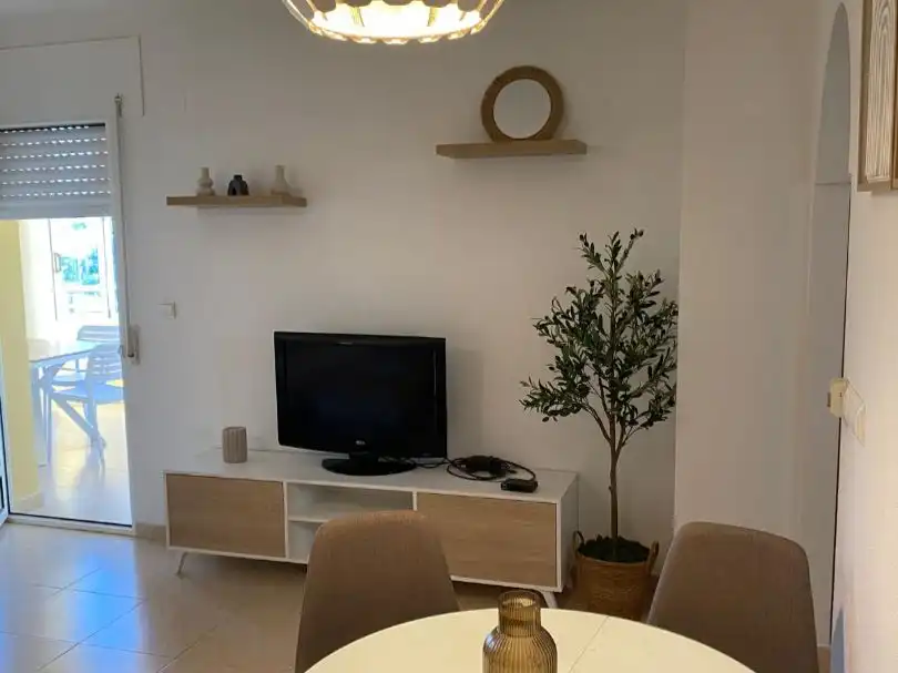 Piso de alquiler en Calle Concha Espina, 1, Campoamor Sala de estar de Piso de alquiler en Orihuela con Calefacción, Piscina y Amueblado