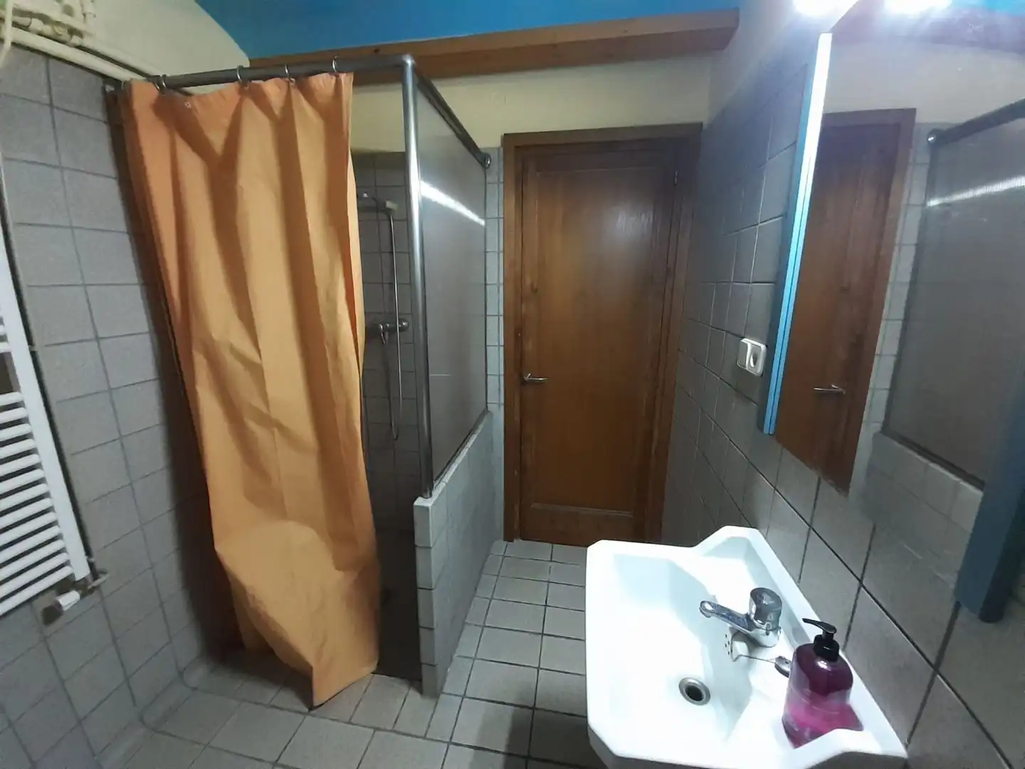 Baño de Planta baja de alquiler en L'Ametlla del Vallès con Calefacción, Jardín privado y Terraza