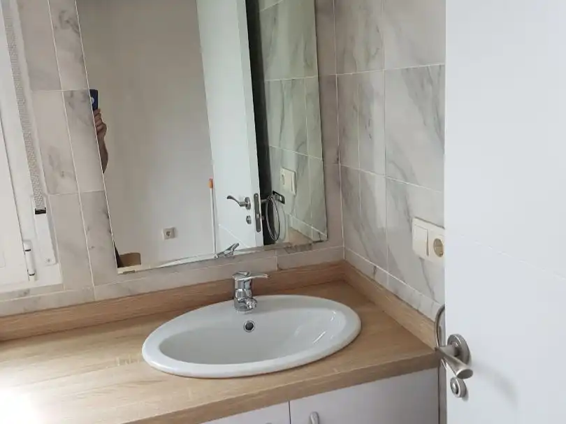 Piso en venta en Calle Actor Rivelles, 1, Buñol Baño de Piso en venta en Buñol con Aire acondicionado, Calefacción y Terraza