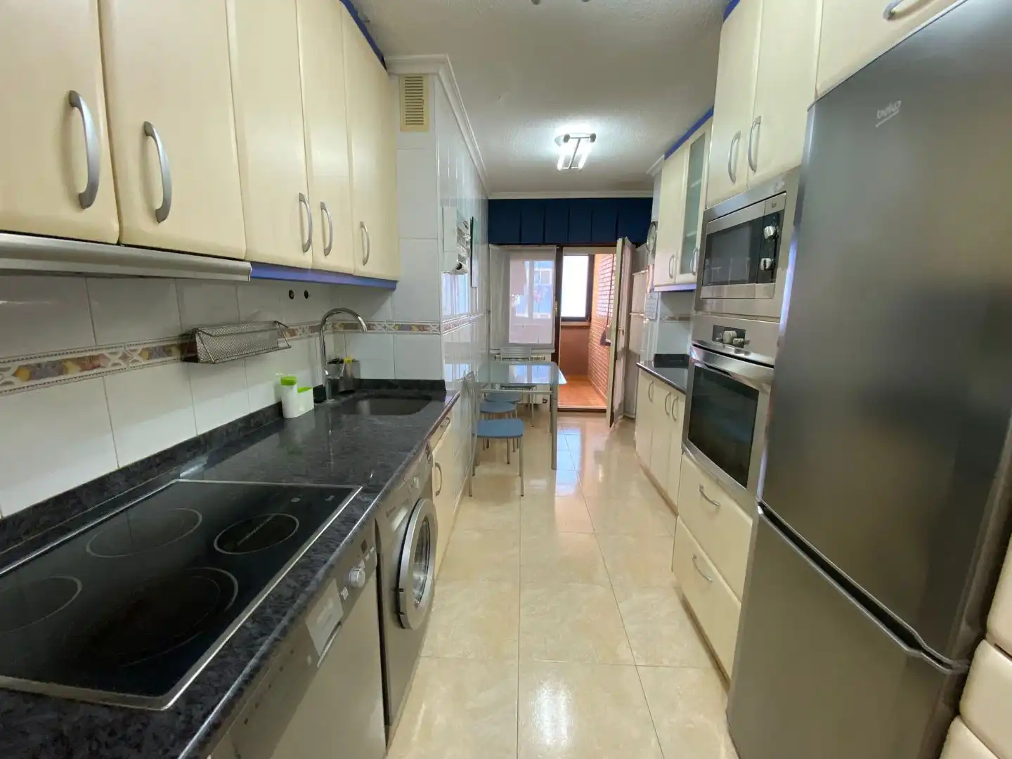 Piso en venta en Calle Baldomero Villegas, 1, Santoña Cocina de Piso en venta en Santoña con Terraza
