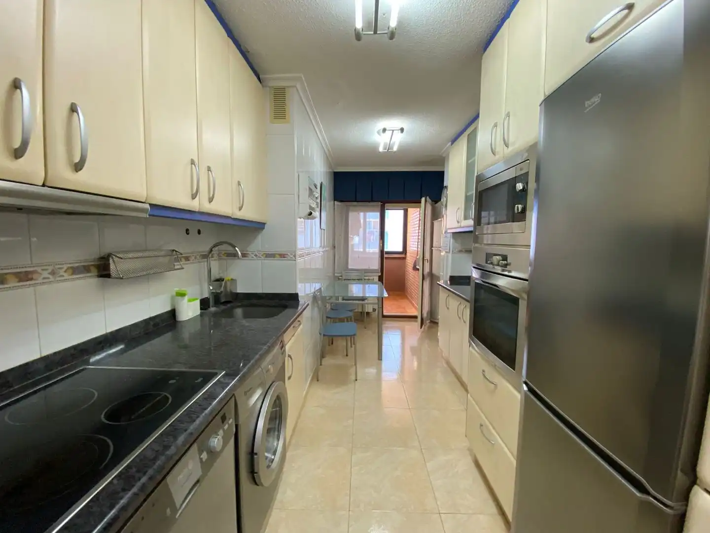 Piso en venta en Calle Baldomero Villegas, 1, Santoña Cocina de Piso en venta en Santoña con Terraza