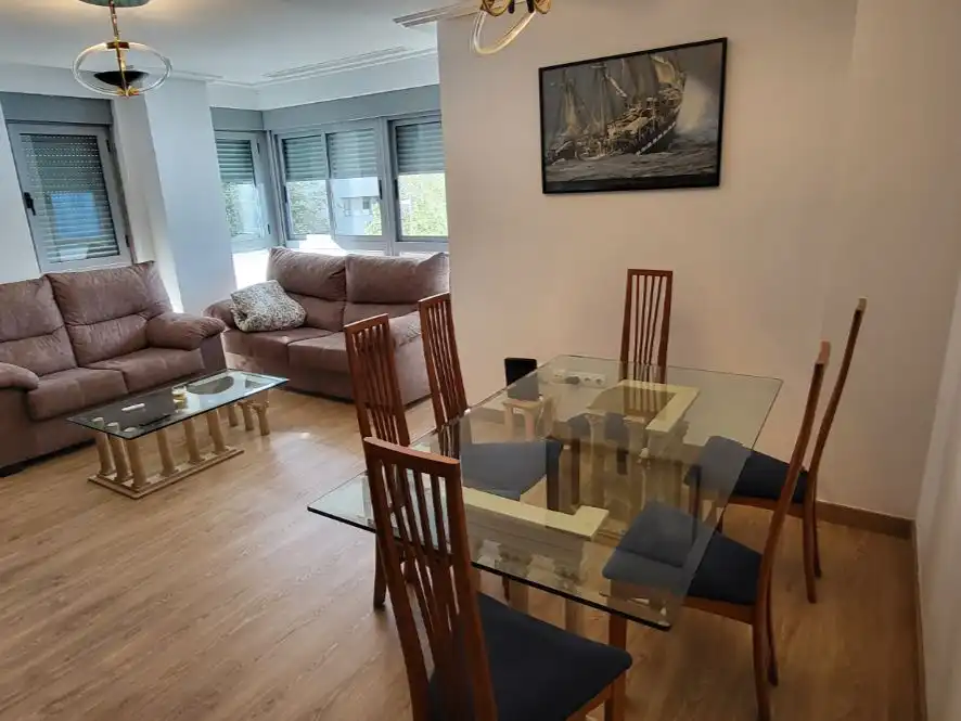 Flat for rent in Calle Antonio Muñoz Zamora, 6, Nueva Almería - Cortijo Grande - Vega de Acá Dining room of Flat for rent in Almería with Air Conditioner, Heating and Parquet flooring